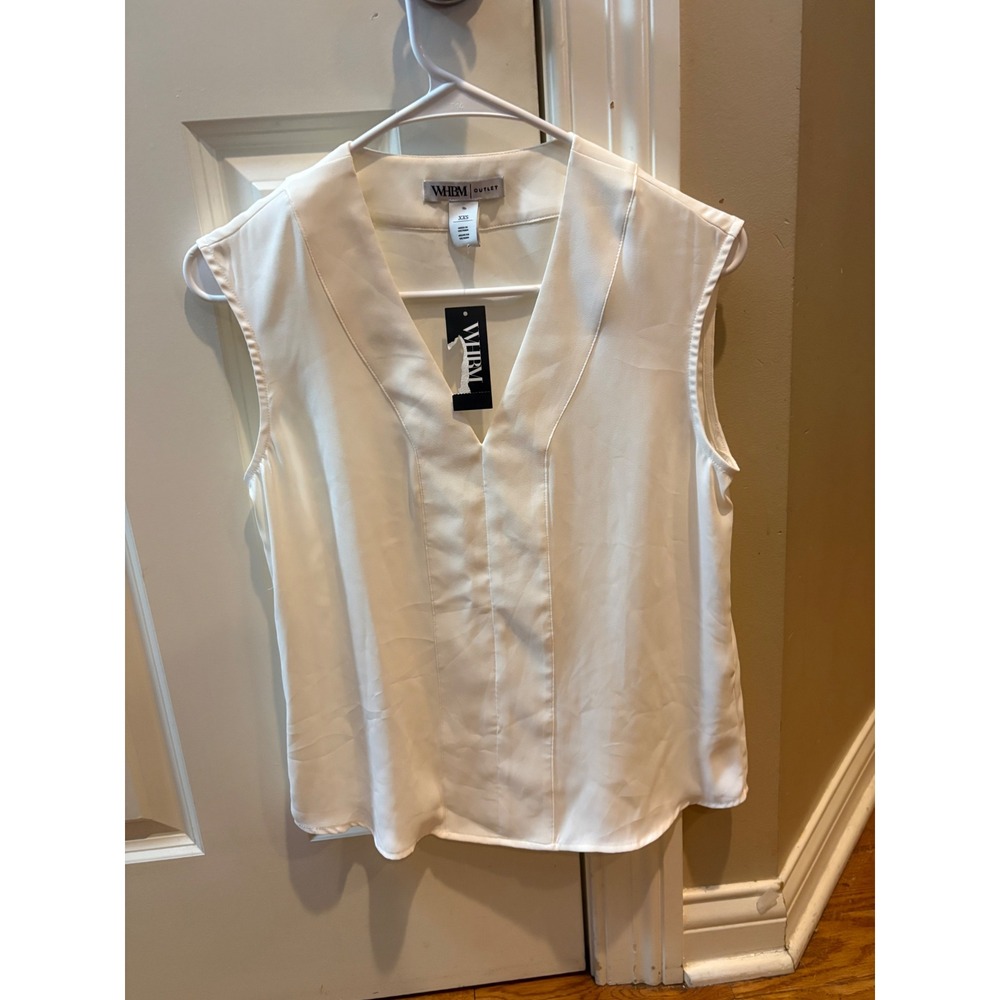 New WHBM  womens Ecru blouse Sleeveless V-Neck Shell Top 570383532 size XXS $50
